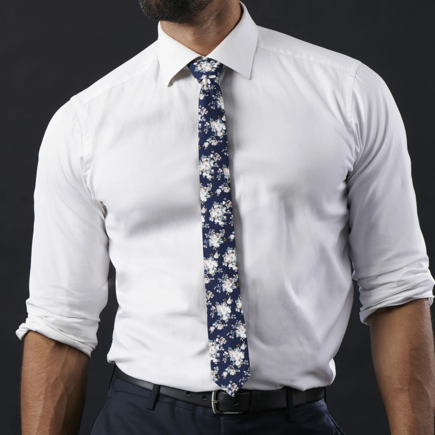 Tailor Toki Cravate fleurie bleue et blanche â Image 3